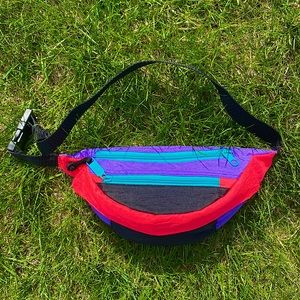 Unisex Men’s Women’s Vintage Bugle Boy Fanny Pack.